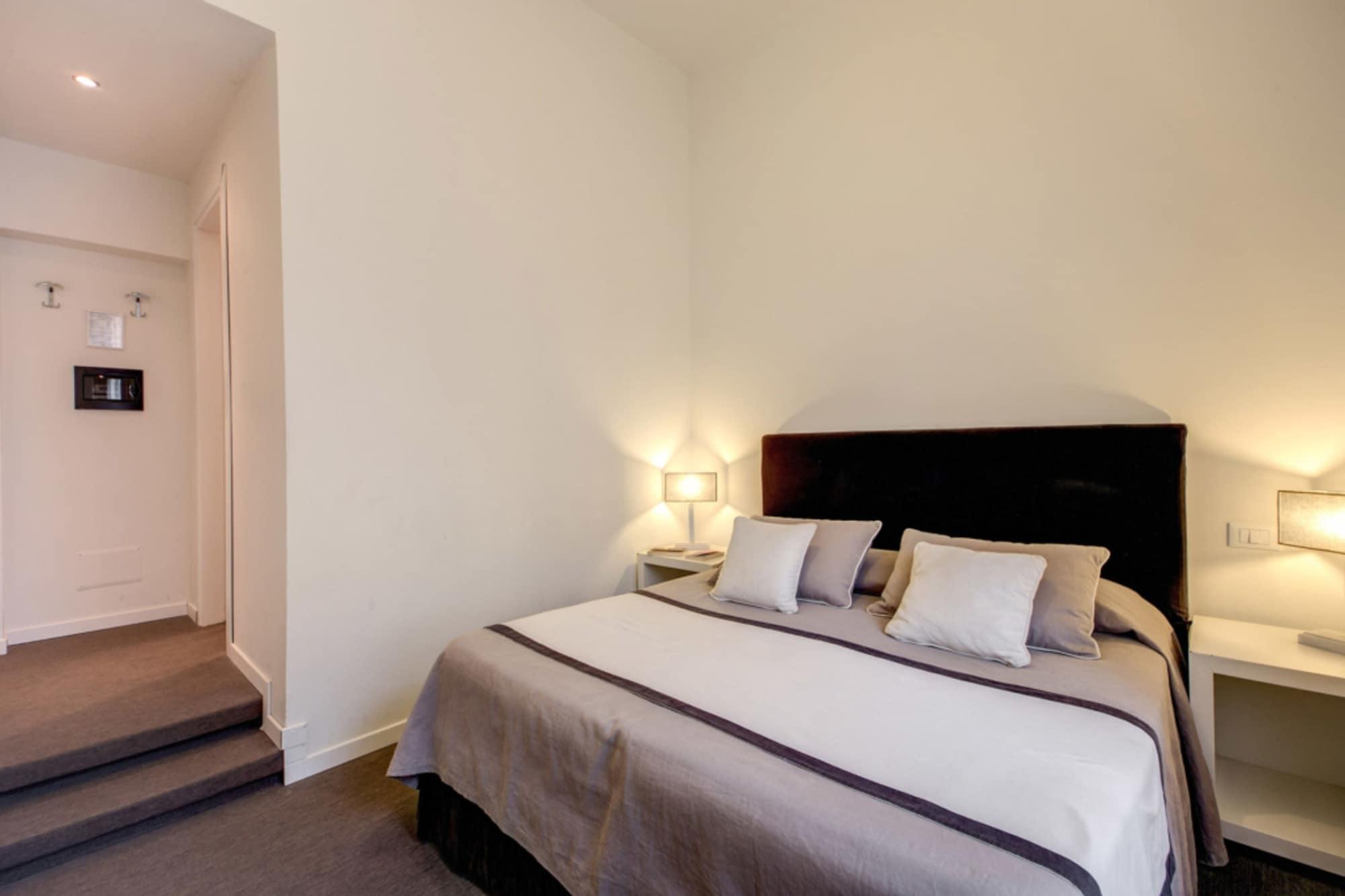 Residenza Bourbon Hotel Rome Exterior photo