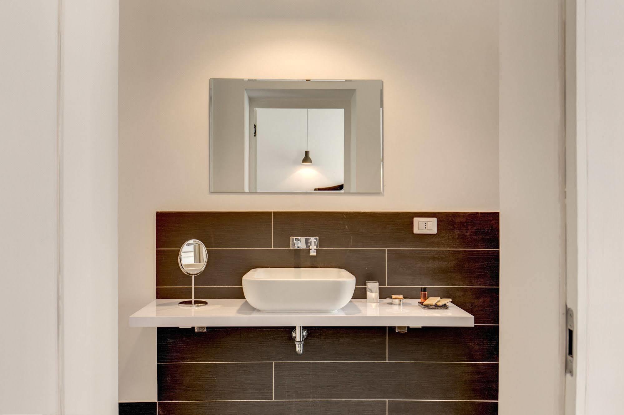 Residenza Bourbon Hotel Rome Exterior photo